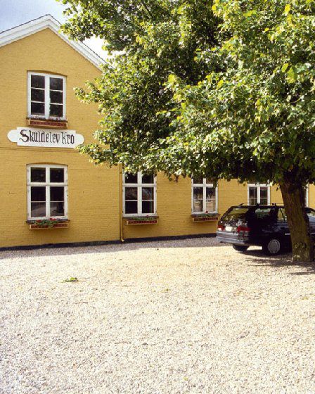 Skuldelev Kro Skibby Exterior foto